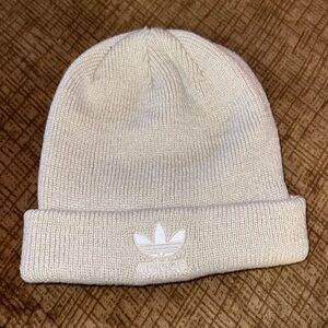 ADIDAS BEANIE